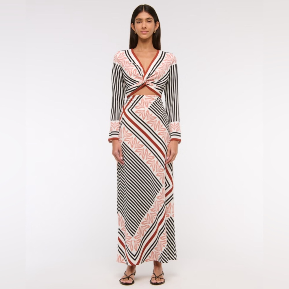 NWT Abercrombie Long-Sleeve Twist-Front Maxi Dress. Size Small.